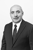 Herr Volker Heller