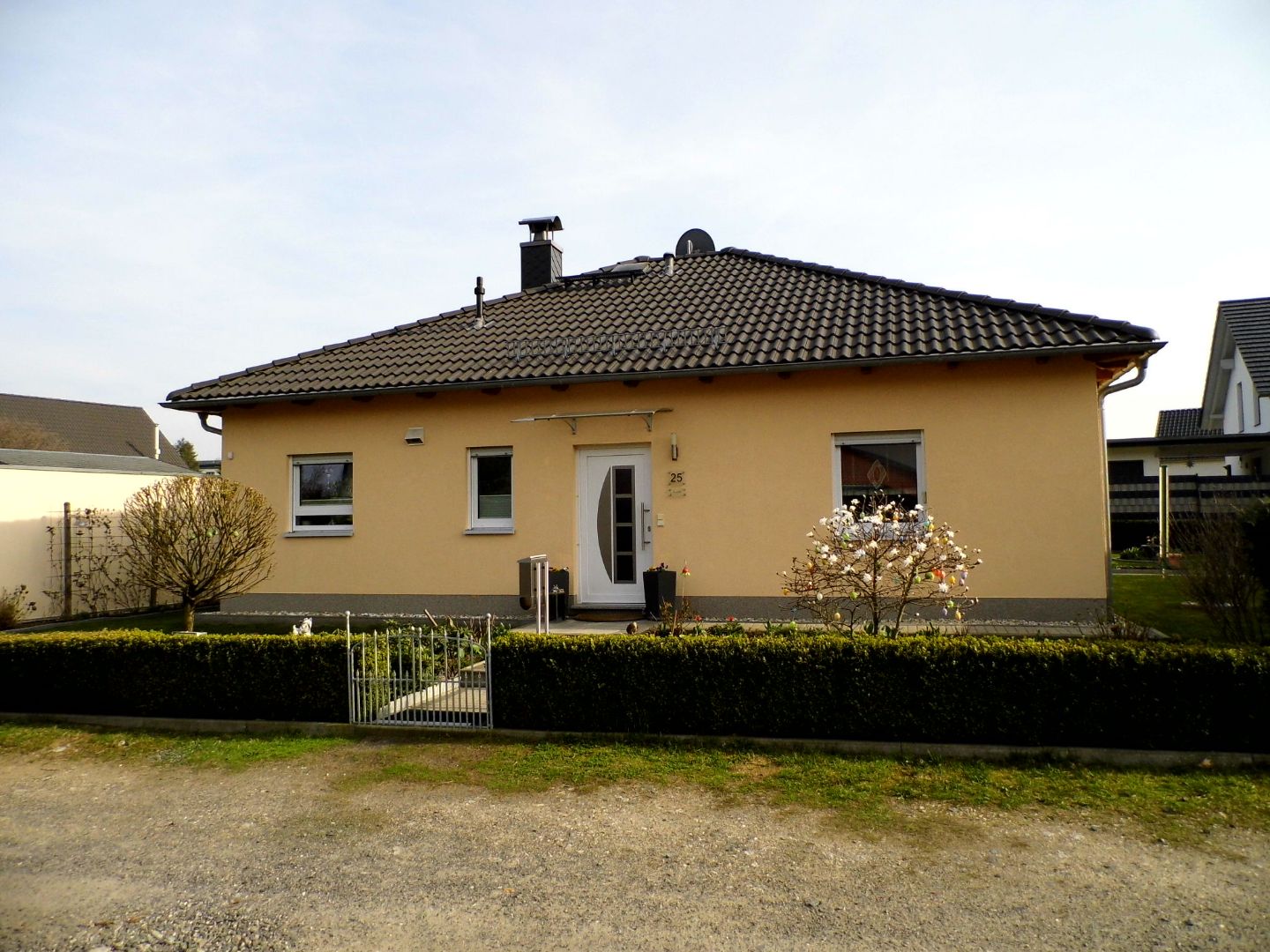 Außenansicht straßenseitig