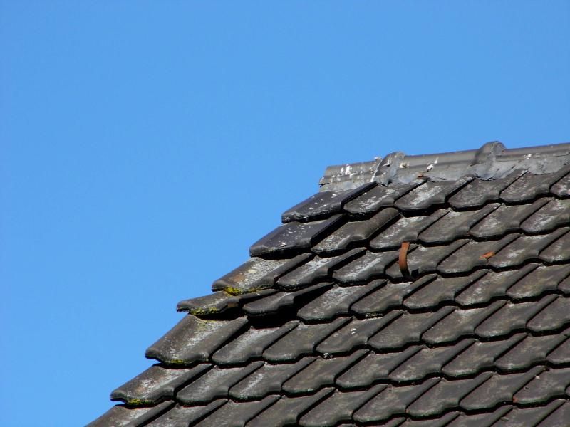 Außenansicht - Beschädigung Dach