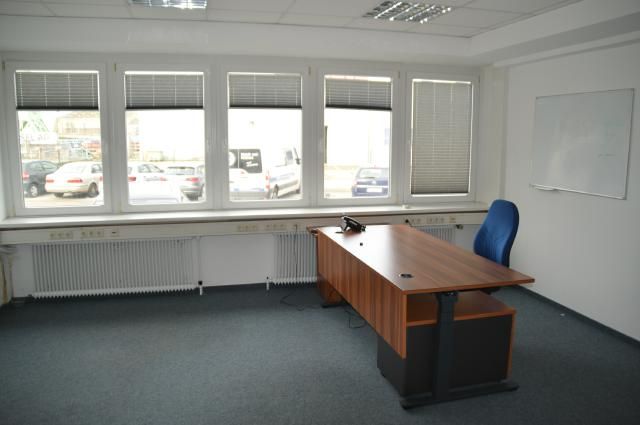 Büro - Erdgeschoss