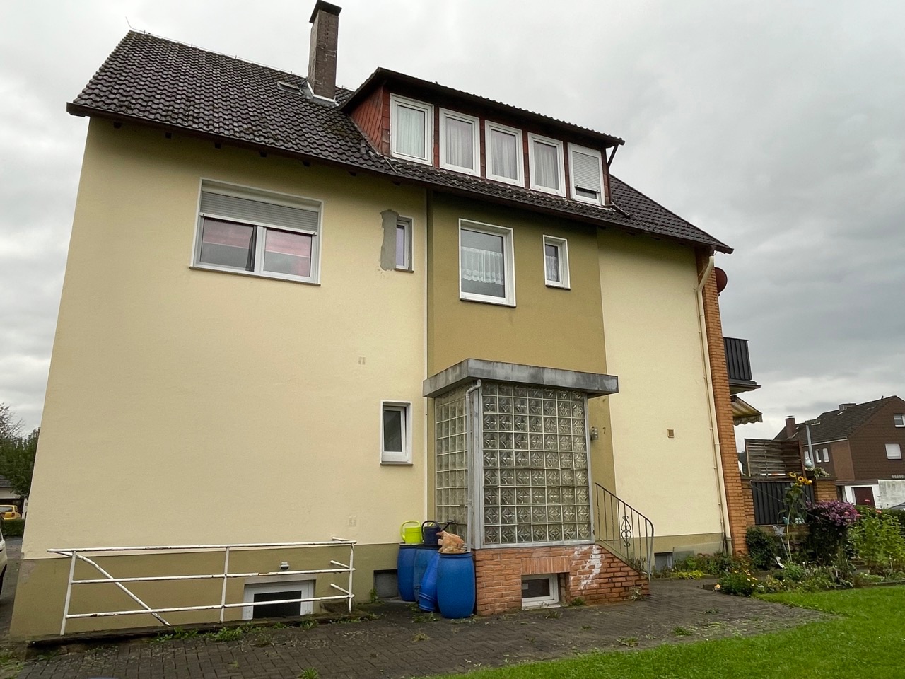 Haus Außenansicht 