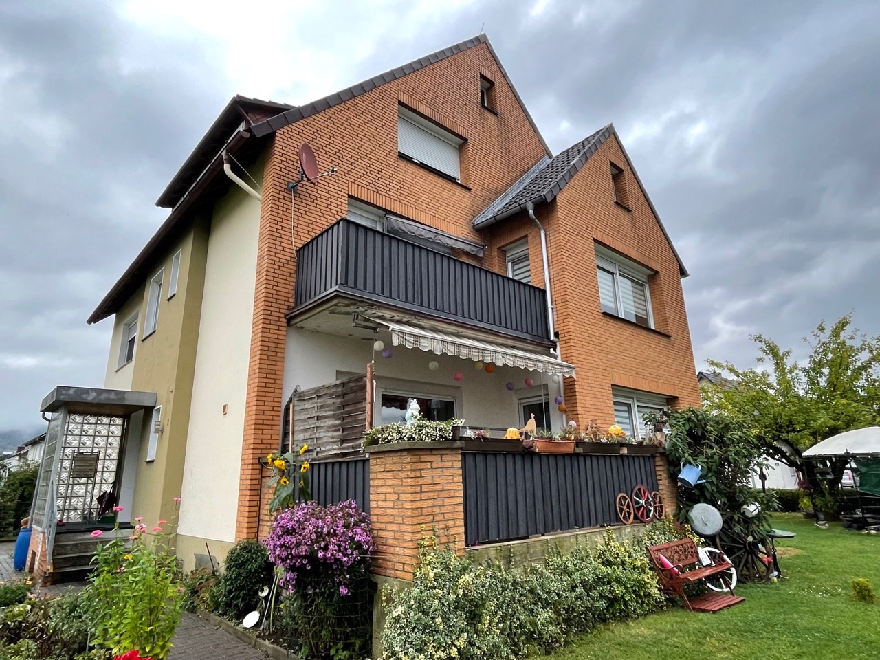 Haus Außenansicht 