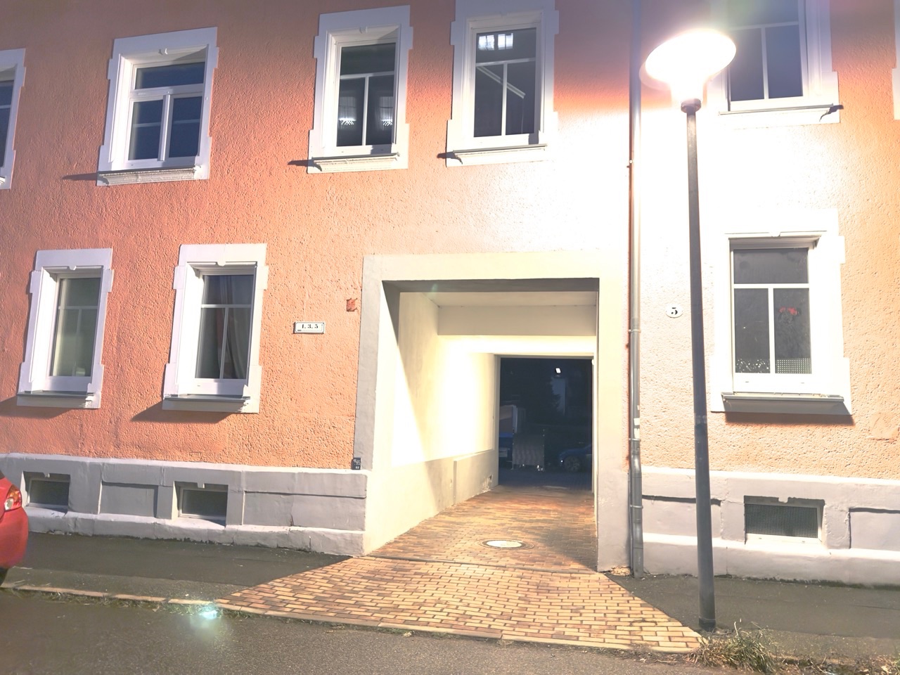 Objekt Außenansicht, Hofeingang 