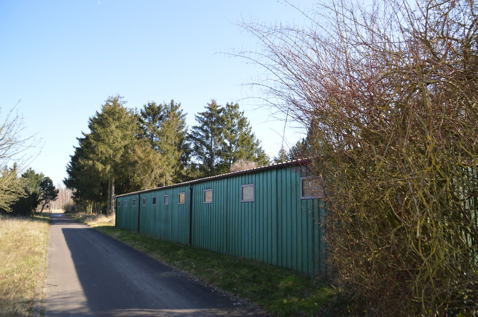 Garagenanlage mit 9 Garagen