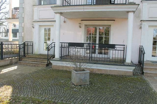 Blick straßenseitig