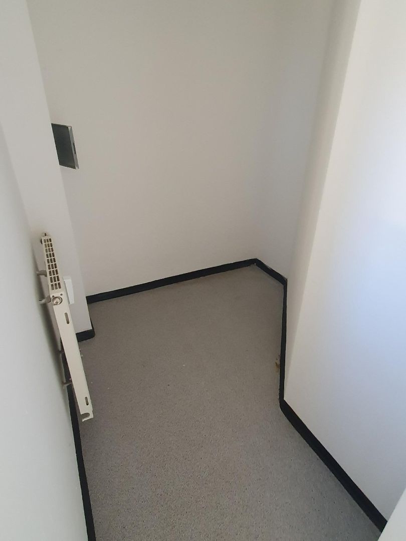 Wohnung 9 rechts, Abstellkammer
