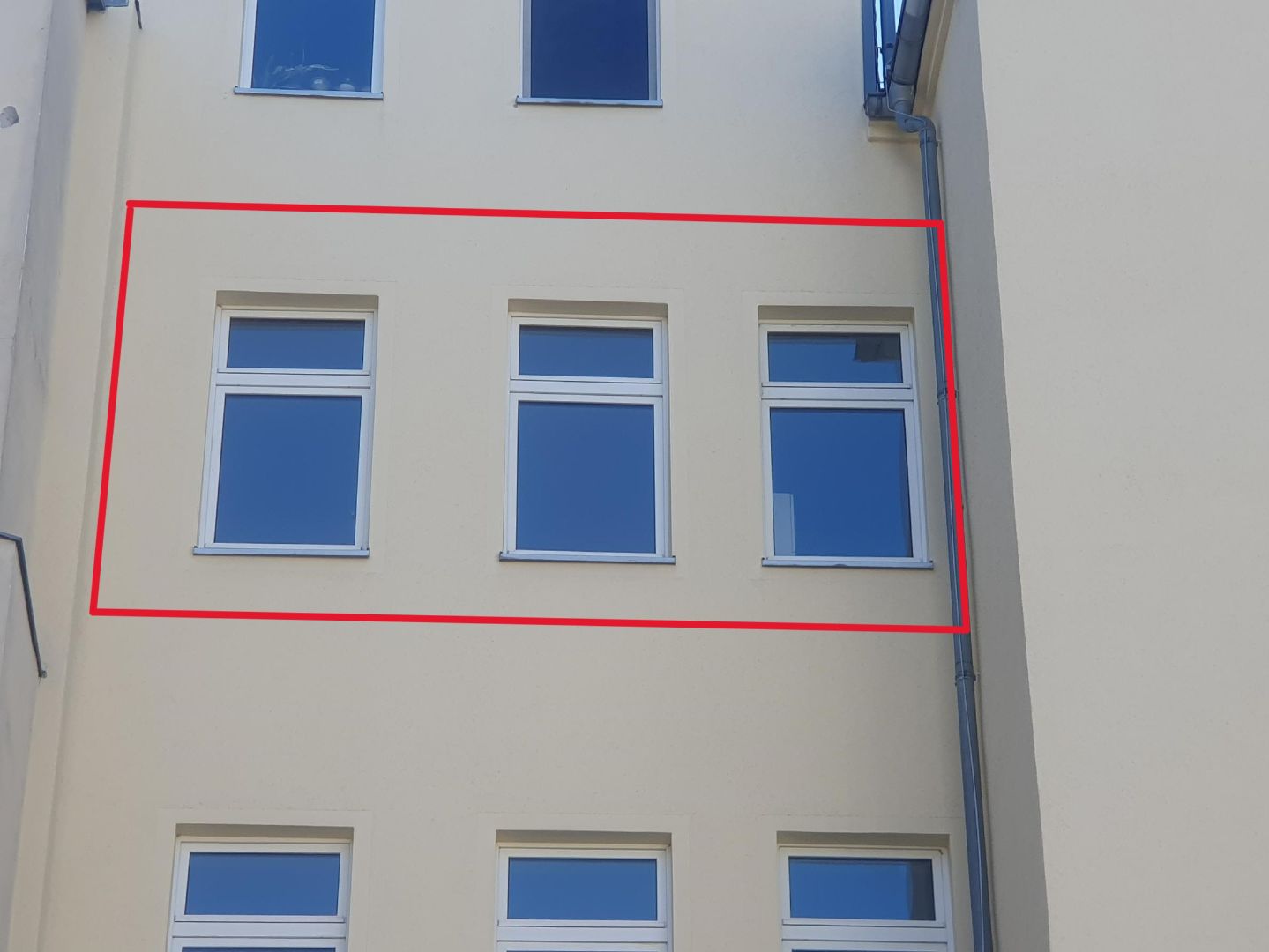 Markierung Wohnung, hinten