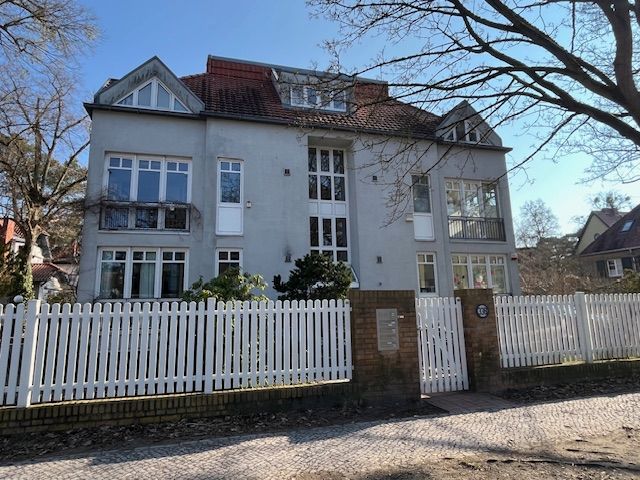 Straßenansicht