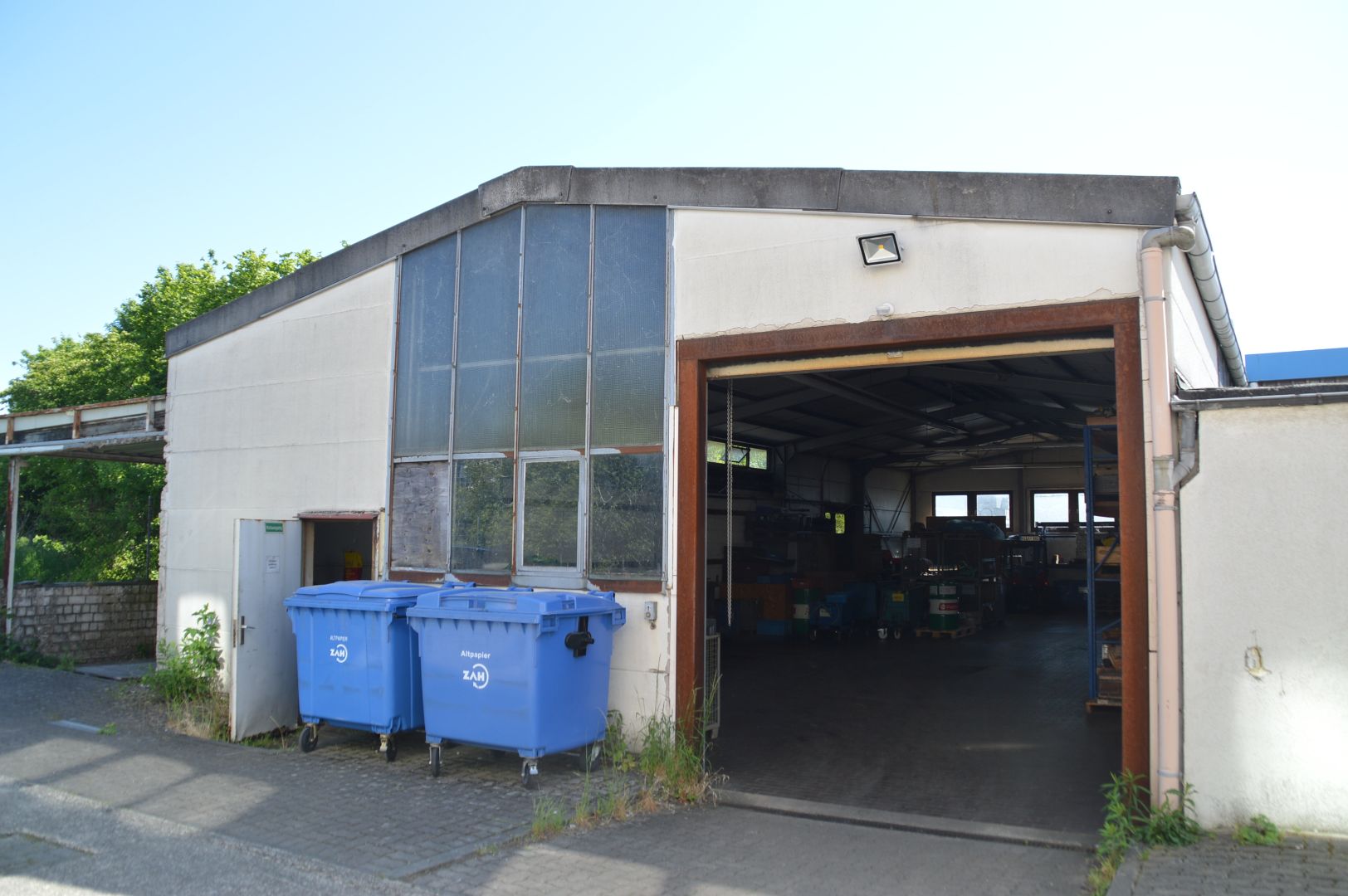  Halle lfd. Nr. 1