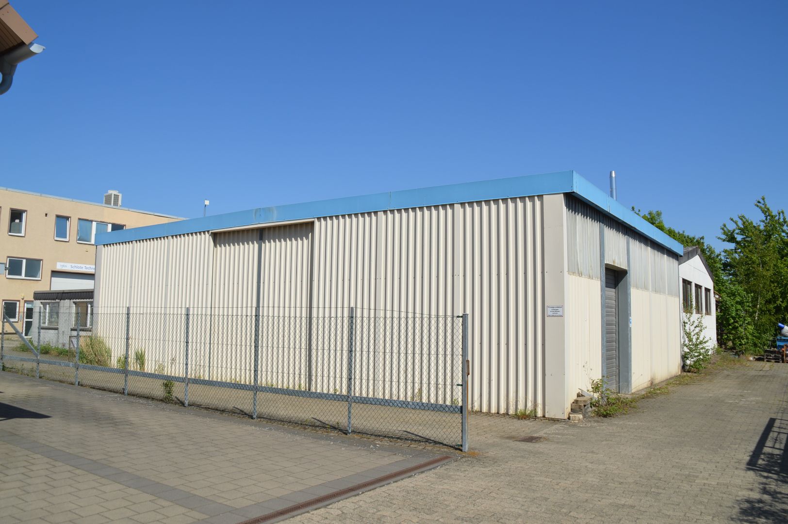  Halle lfd. Nr. 2