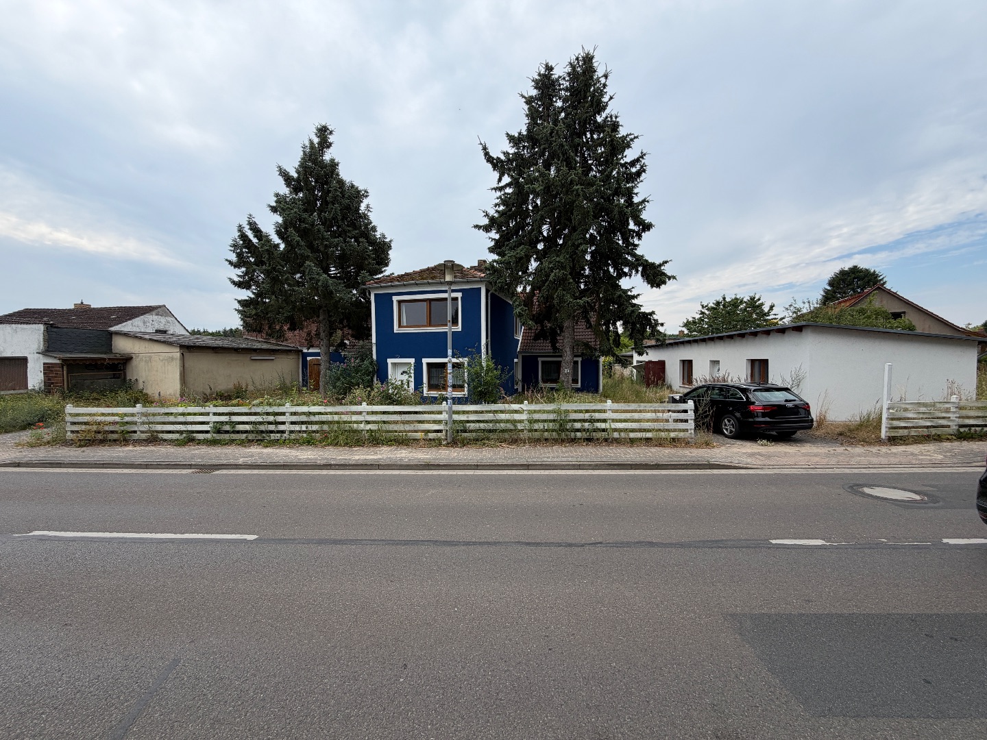 Straßenansicht